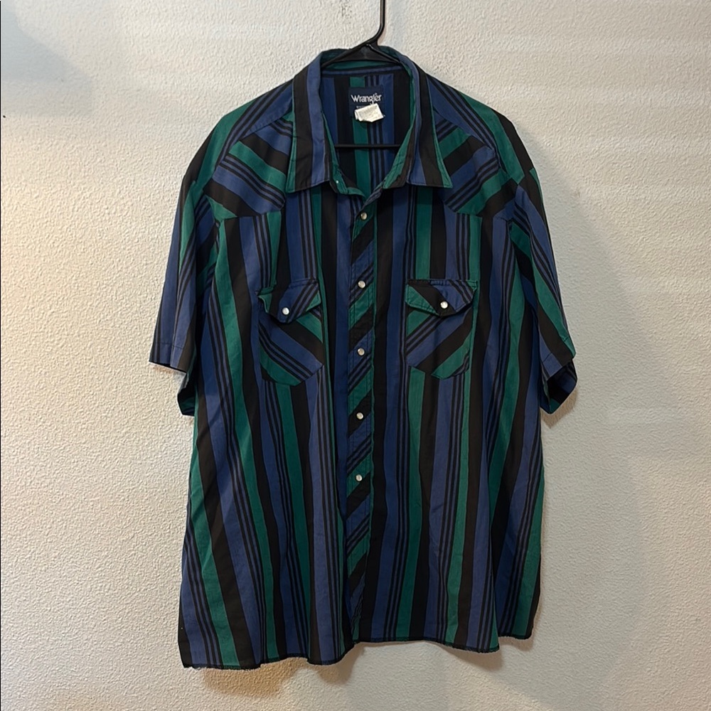 Wrangler Men's Striped Blue and Green Shirt
